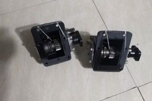 Bán cóc ben Hyva (cóc trích lực PTO) cho xe đầu kéo Mỹ