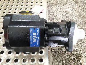 Bán bơm ben Hyva cho xe đầu kéo Mỹ