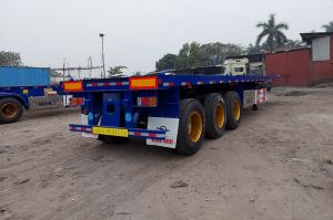 Moóc sàn 40feet Fushi 12m4 lốp 11 có săm
